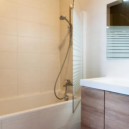 De La - Hotel Ronce-les-Bains
