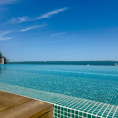 Szálloda De La - Reouverture Apres Renovations 3*