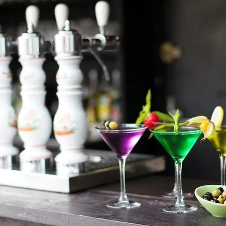 Szálloda De La - Reouverture Apres Renovations 3*