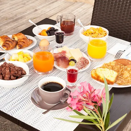 De La - Reouverture Apres Renovations