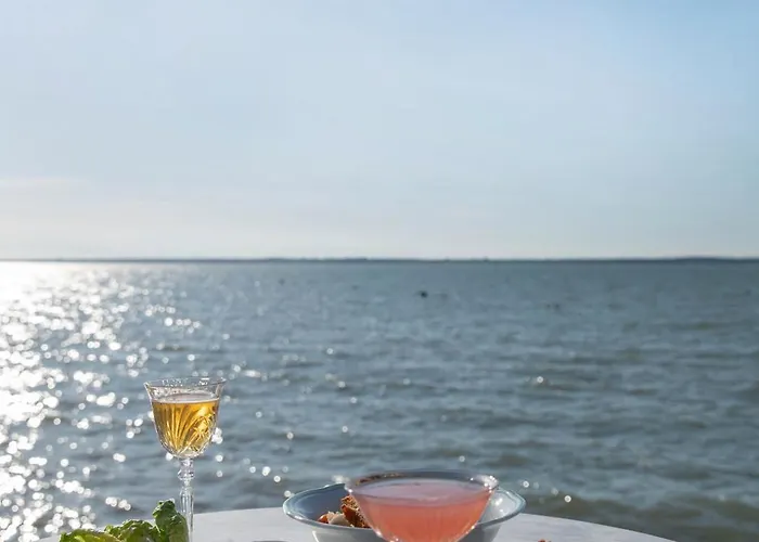 Hotel De La - Reouverture Apres Renovations 3*