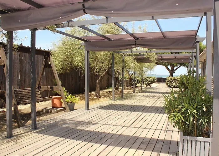 Hotel De La - Reouverture Apres Renovations 3*