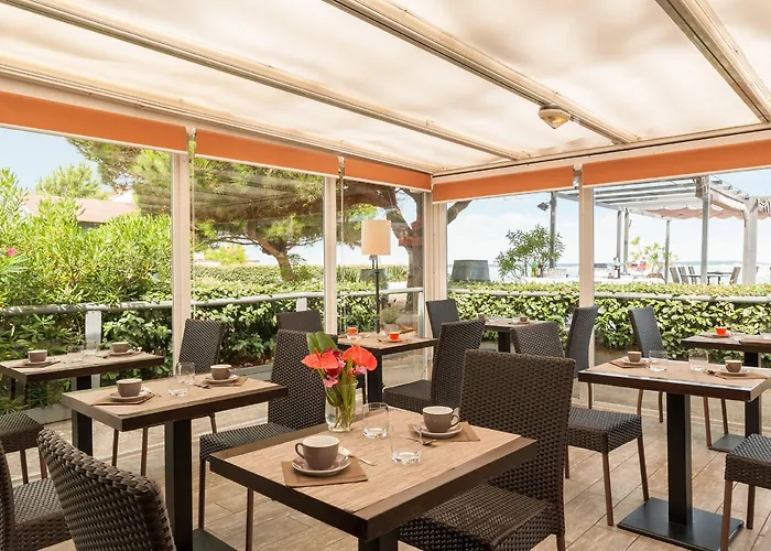 Hotel De La Plage - En Cours De Classement 4 Etoiles Hotel 3*