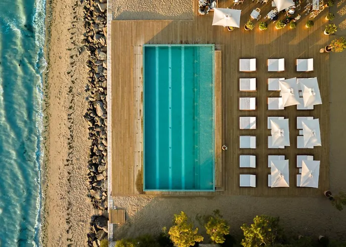 Hotel De La - Reouverture Apres Renovations